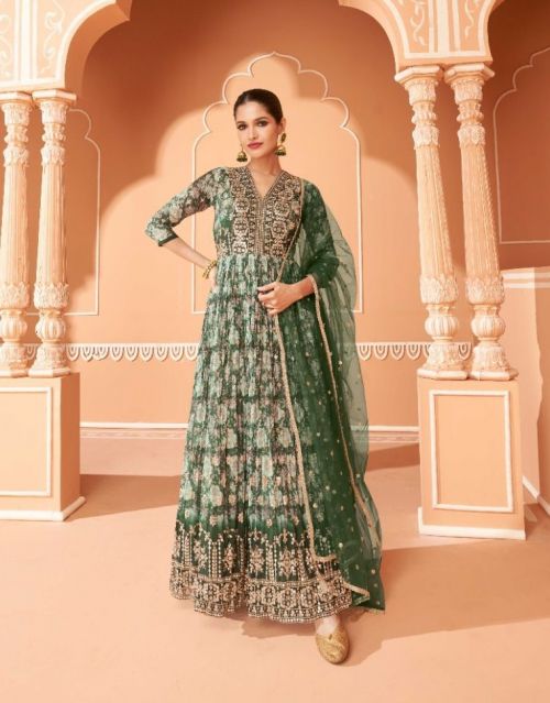 Sayuri Saheli Wedding Georgette Designer Gown With Dupatta