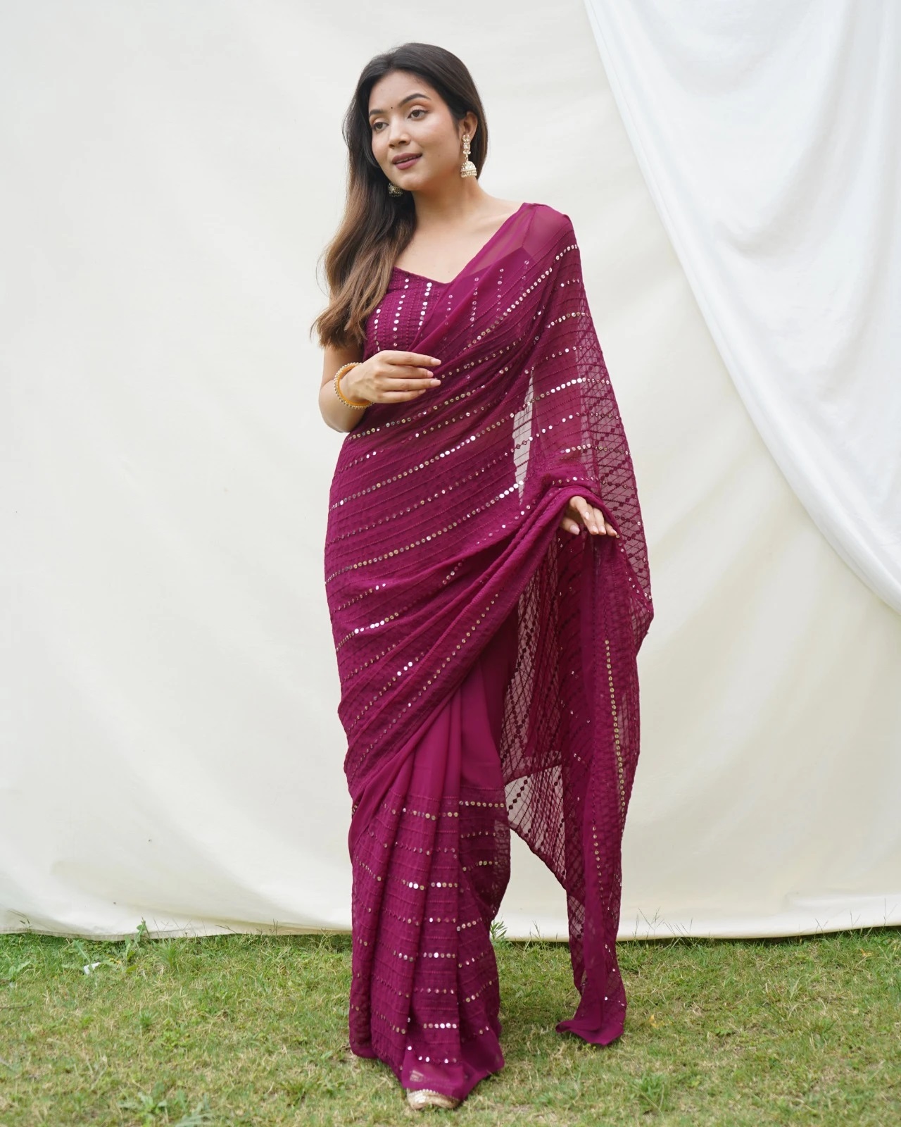 Ruta 1 Fancy Sequence Embroidery Saree Collection