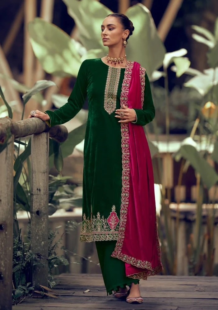 Mumtaz Safaa 32001-32002 Designer Salwar Kameez Collection