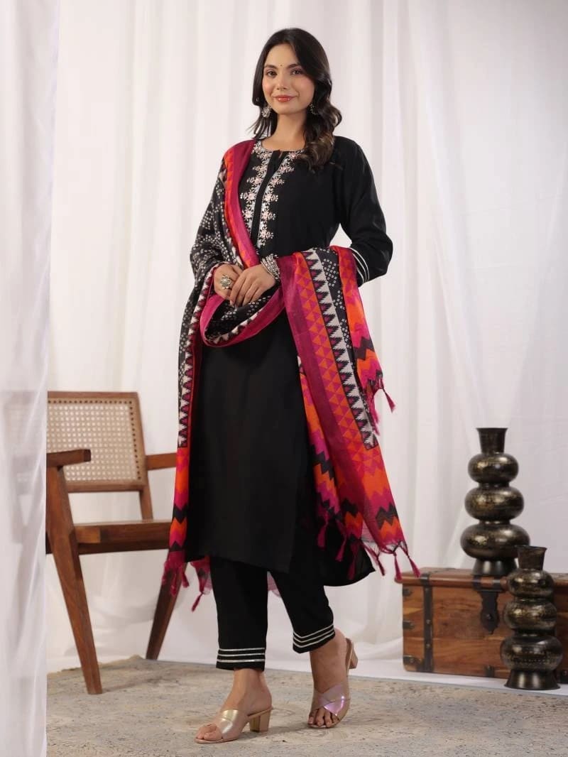 Dhruvi 164 Embroidery Kurti Pant With Dupatta