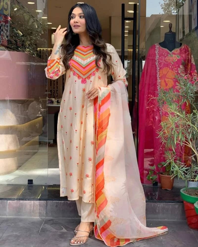 Ruhani 01 Natural Fancy Kurti Bottom With Dupatta