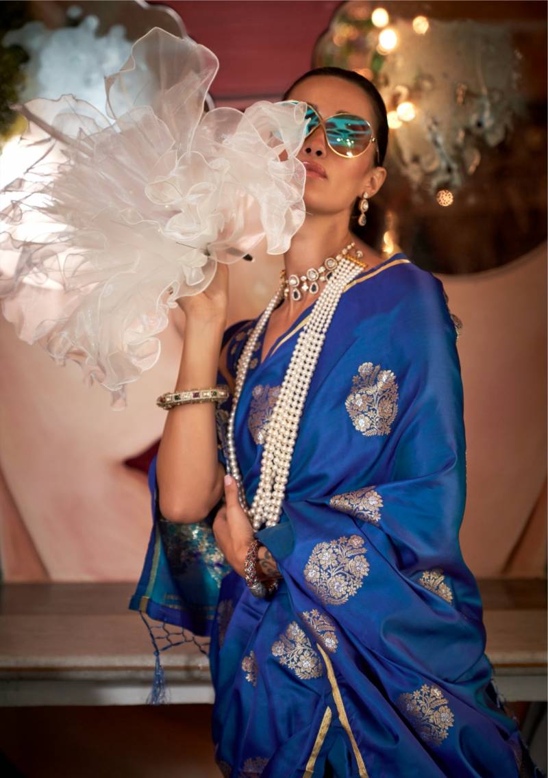 Rajtex Kanthkala Topaz Satin Handloom Silk Sarees