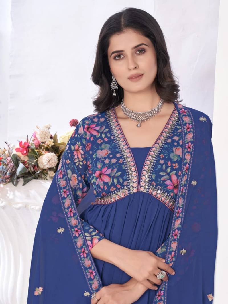 Zeeya Vaishnavi Blooming Designer Kurti Pant With Dupatta