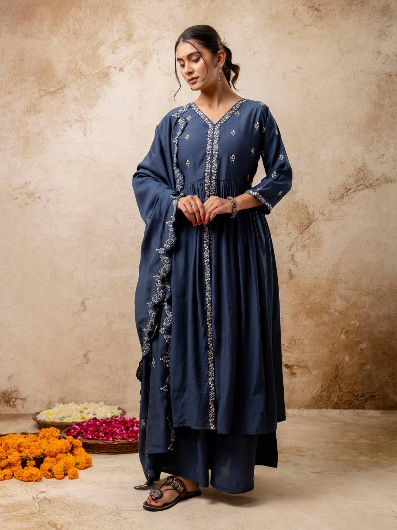 Vredevogel Padmavati Silk Long Kurti Bottom With Dupatta Collection