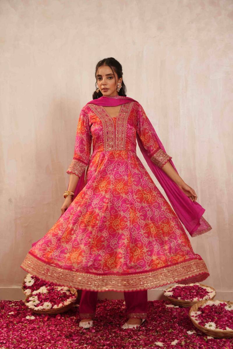 Kishori 1 Printed Kurti Bottom With Dupatta