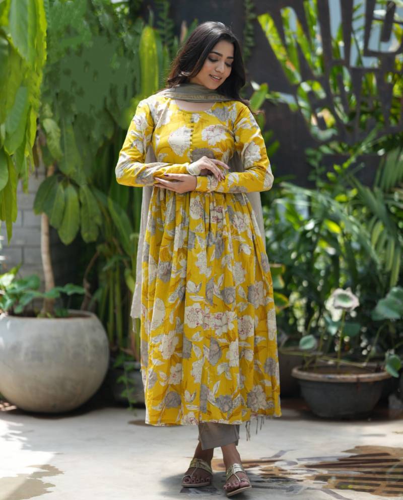 Dhruvi 256 Printed Kurti Bottom With Dupatta