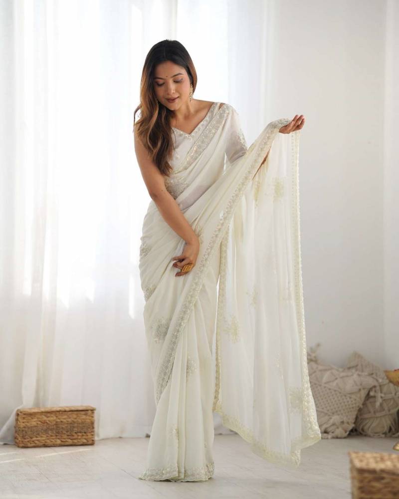 Ds 692 Designer Silk Party Wear Saree Collection