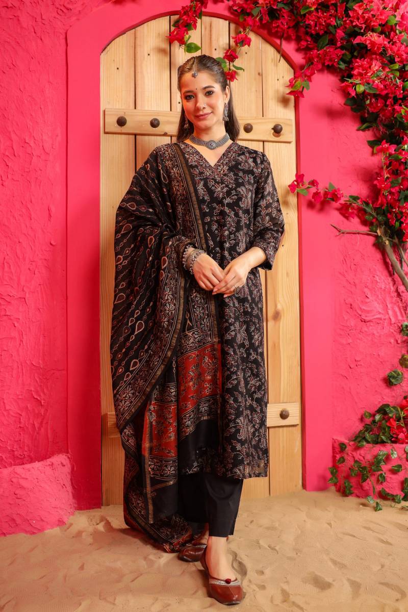 Sku Sp 244 Roman Slub Printed Kurti Bottom With Dupatta