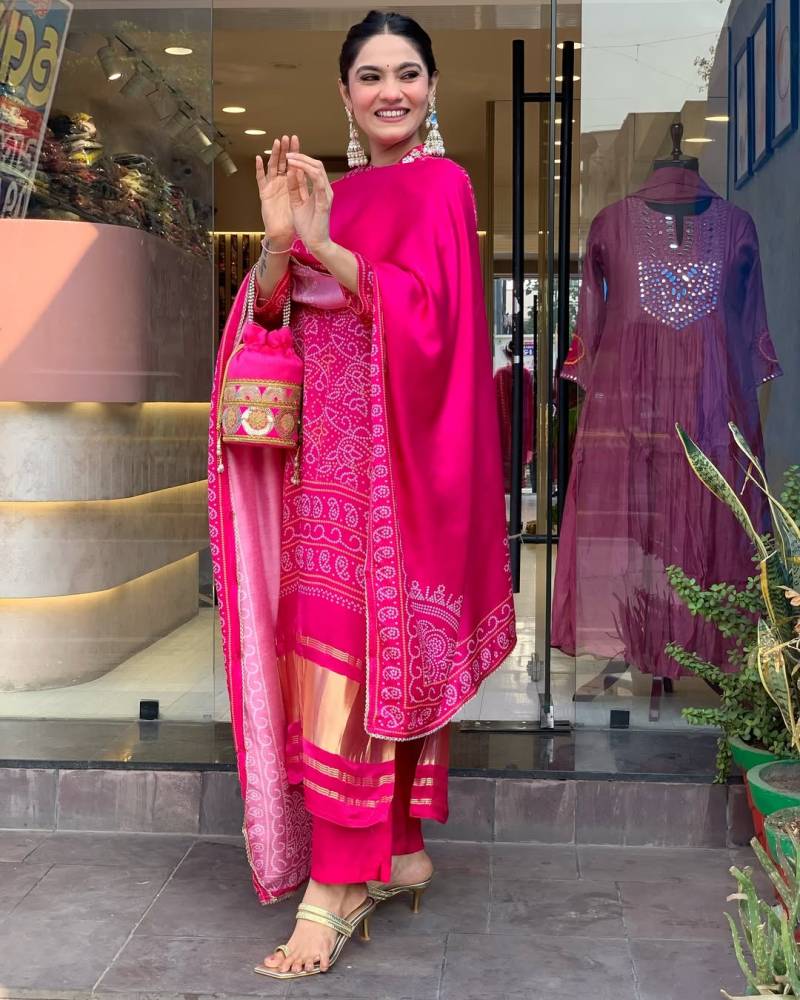 Laxnavya 01 Viscose Silk Kurti Bottom With Dupatta Collection