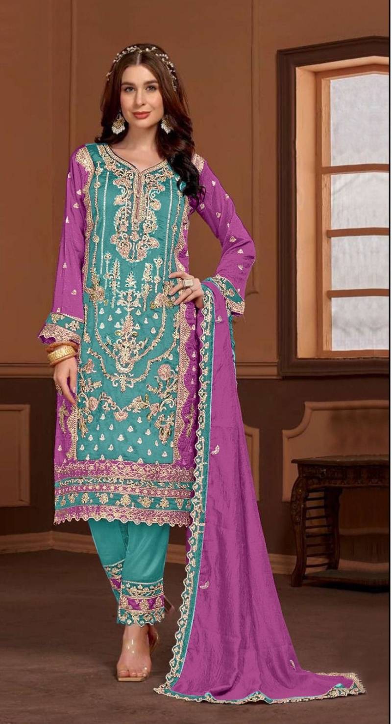 Bilqis B 186 Designer Pakistani Salwar Kameez Collection