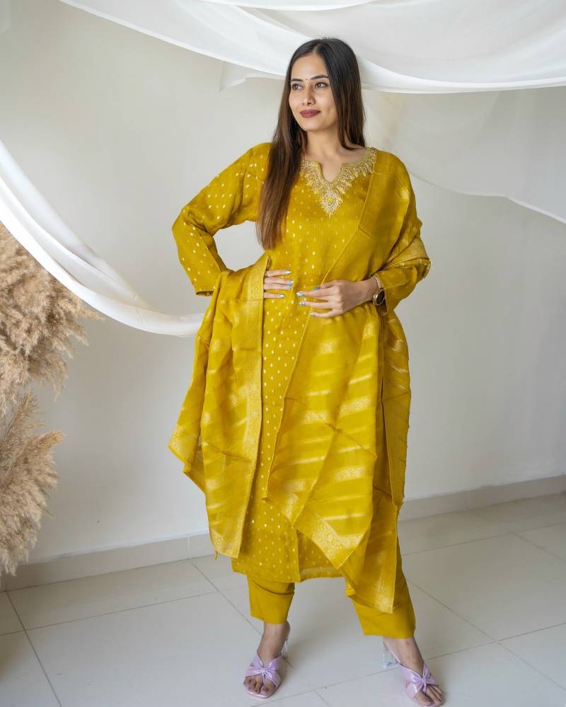 Navya Kurti 110 Jacquard Silk Kurti Bottom With Dupatta